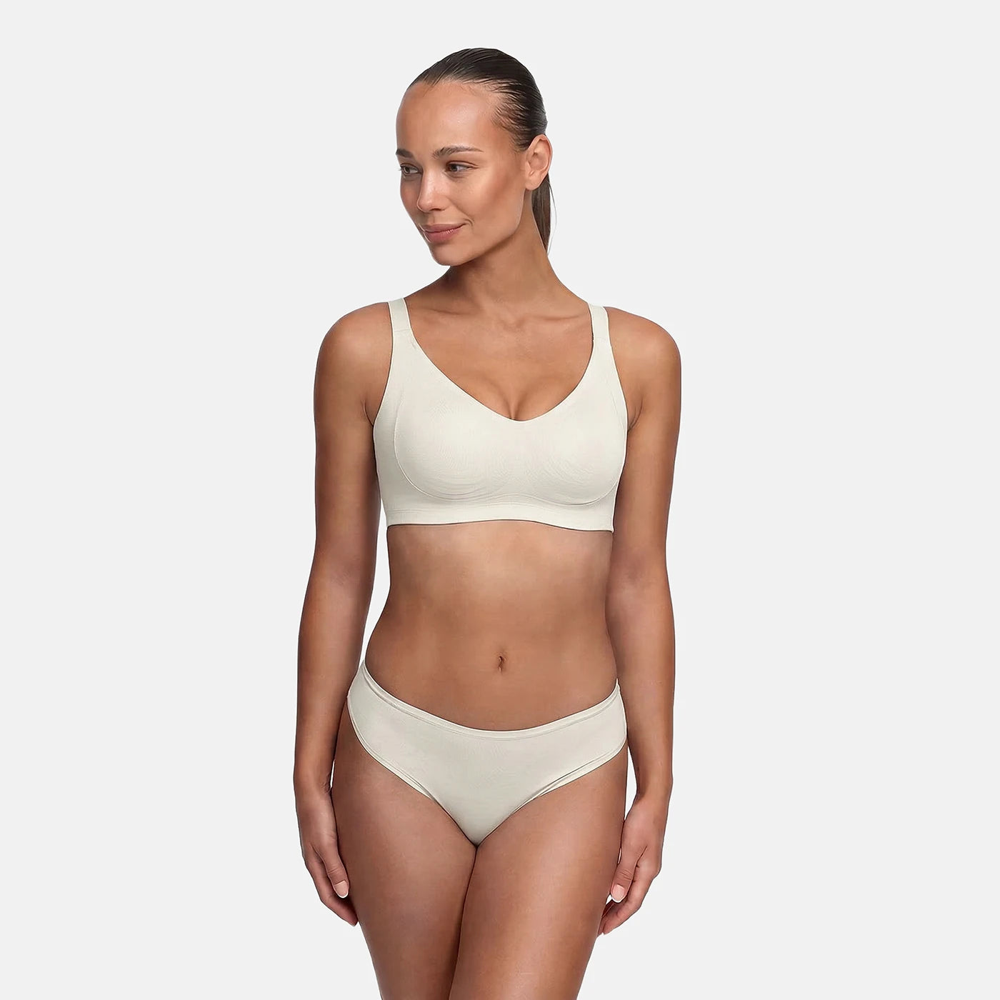 Seamless Compact Push-Up Bra